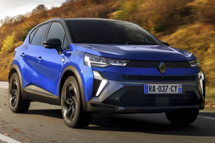 Renault Captur novità auto SUV cambiamento restilyng