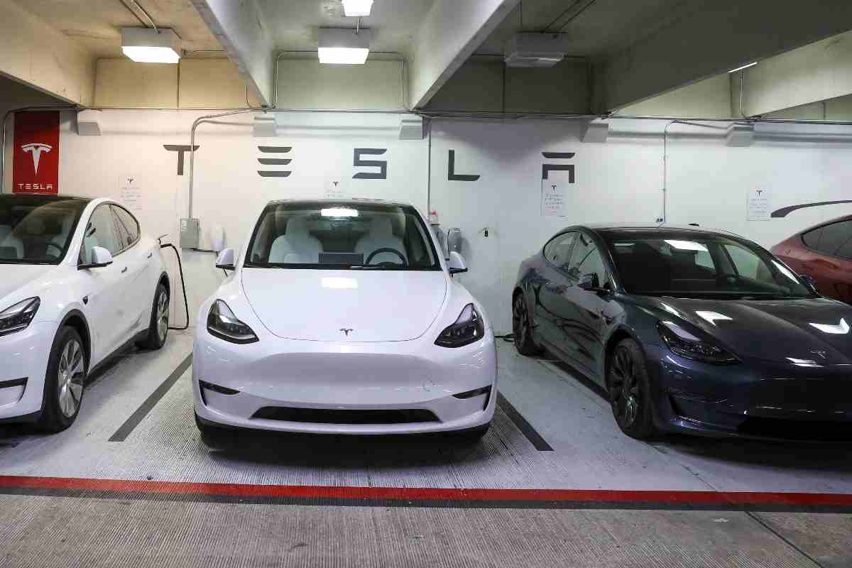Tesla offerta guida autonoma Usa
