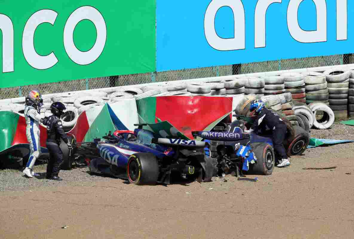 Williams danni monoposto GP Cina