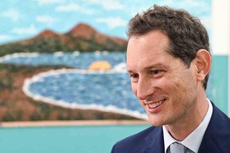 John Elkann quanto oro