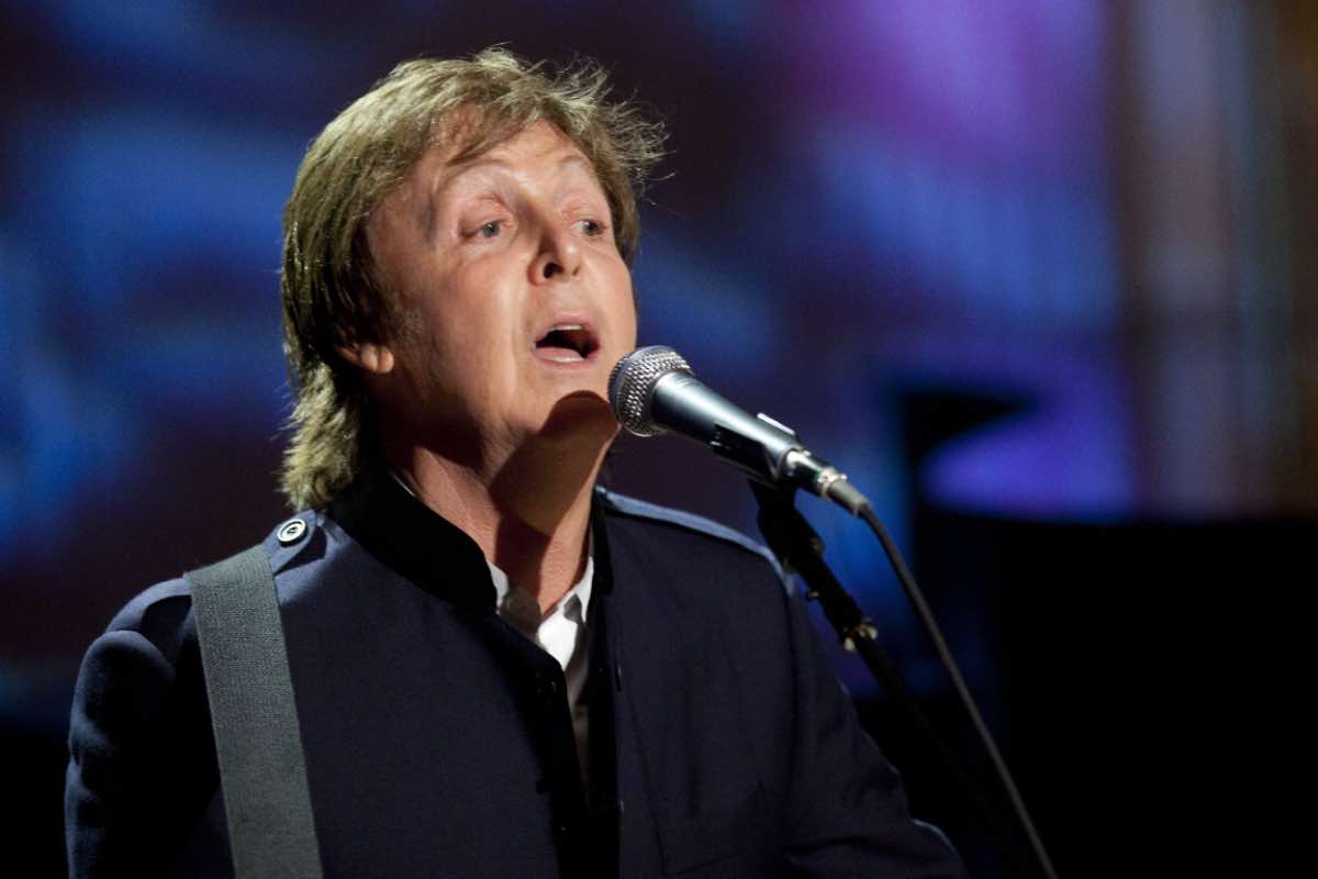 Paul McCartney autobus tour vendita asta