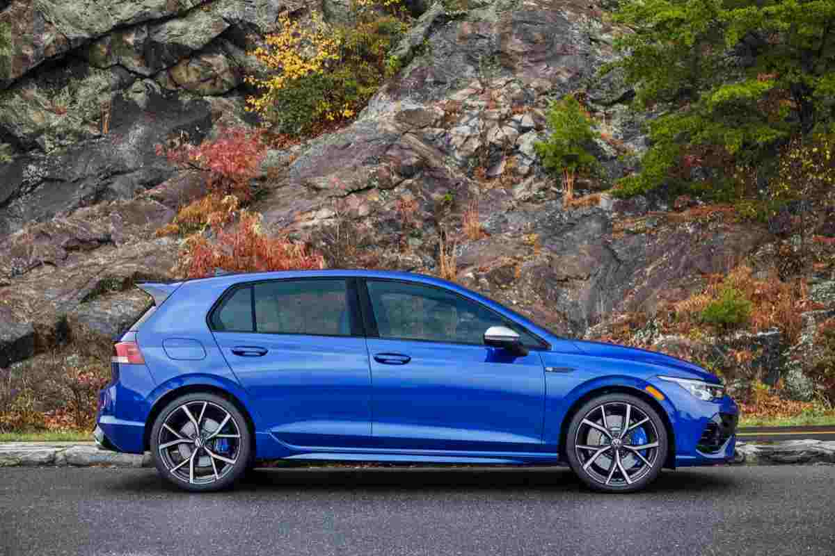 aggiornamenti nuova golf volkswagen R