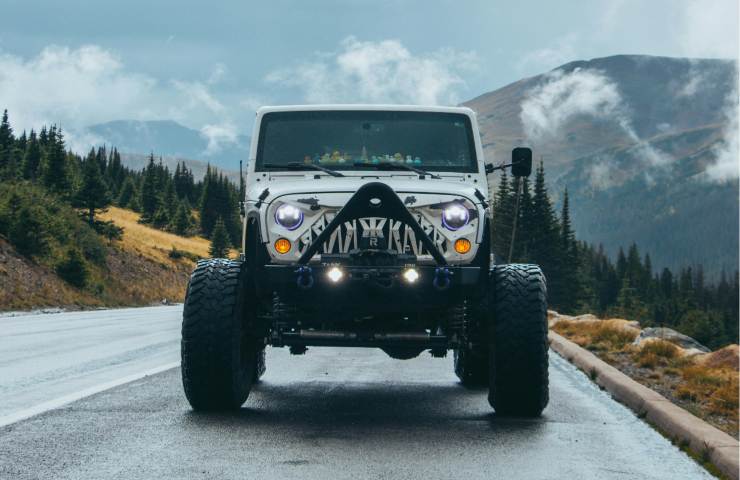 Jeep Wrangler su strada