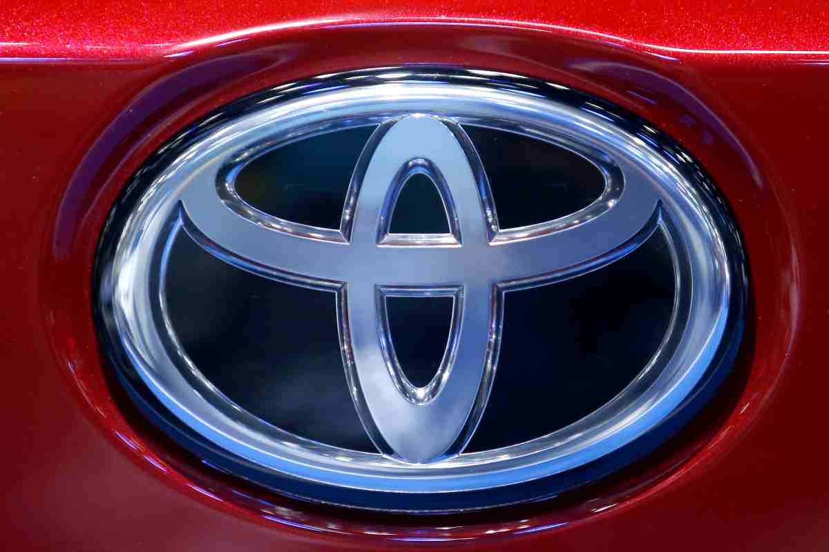 Toyota punta alla guida autonoma 