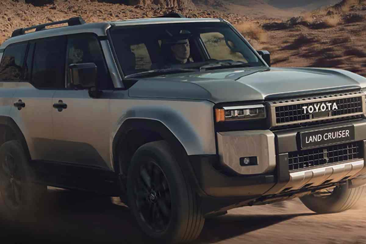 Toyota Land Cruiser Mini