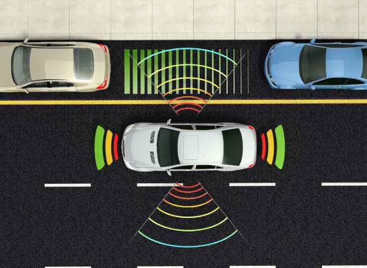 Guida assistita problemi per la Tesla
