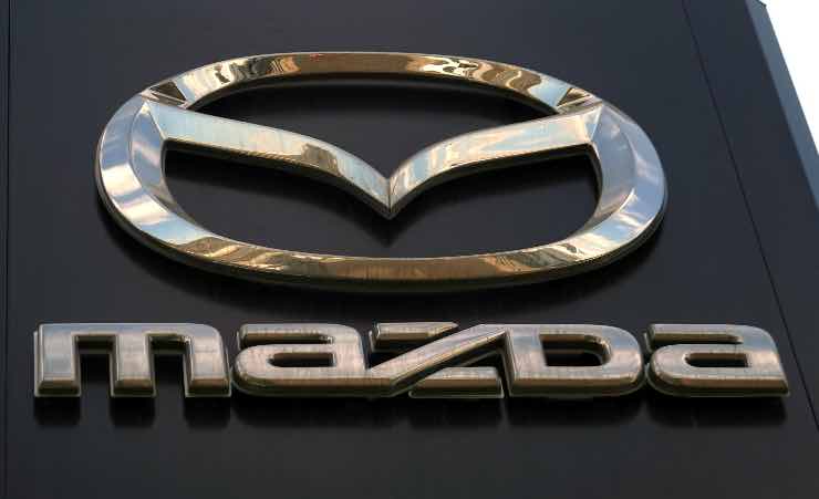 Novità Mazda motore a sei tempi ad idrogeno