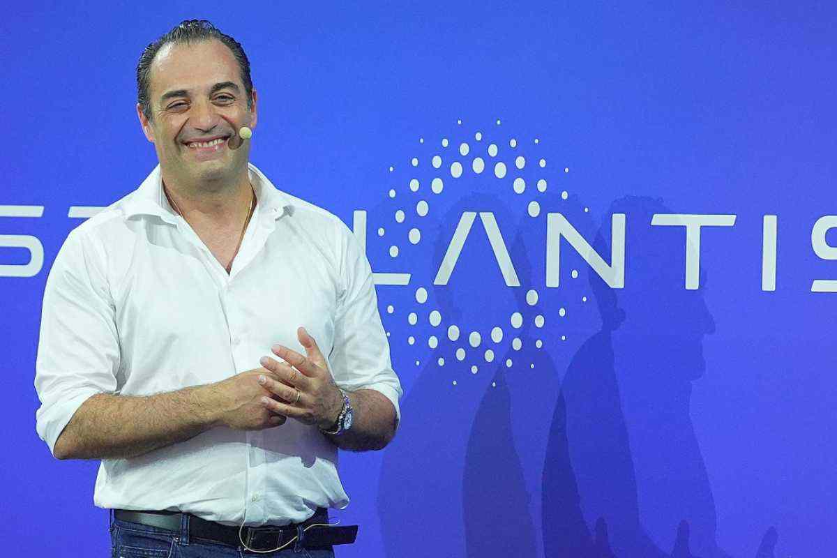 Stellantis spallata all'elettrico
