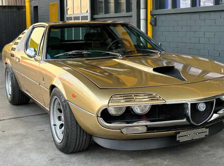Alfa Romeo Montreal con motore V8