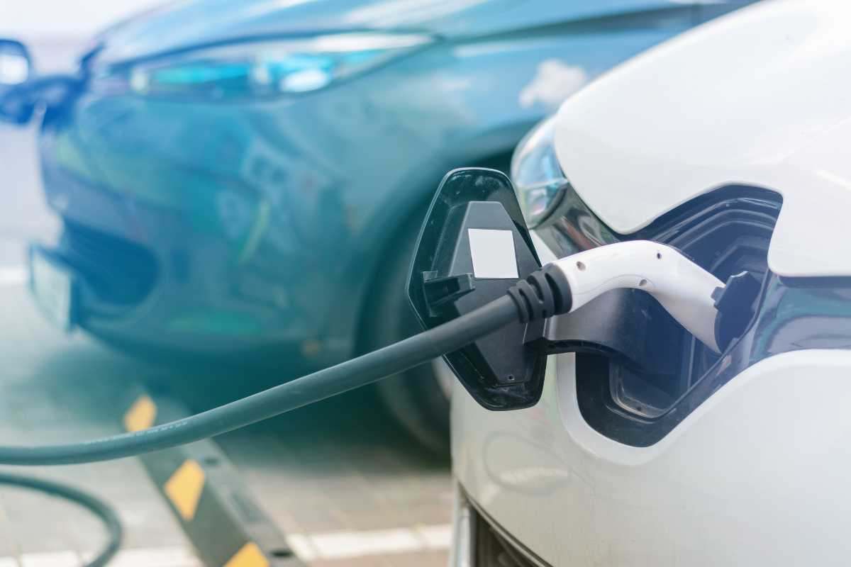 Auto elettriche: il grande bluff