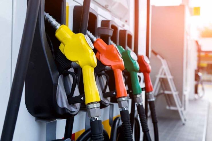 Carburante decisione a fine 2025