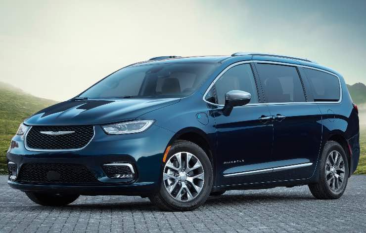 Chrysler Pacifica guai al servosterzo