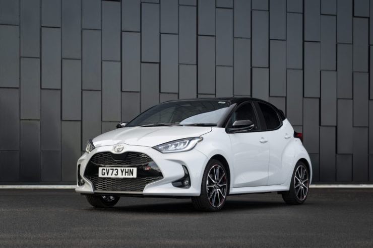 Toyota Yaris 900.000 richiami per problemi al quadro strumenti