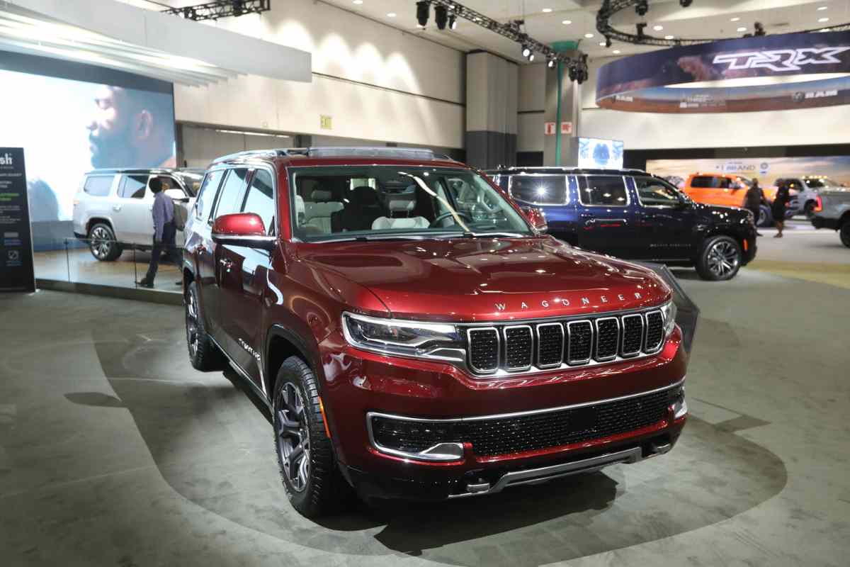 Jeep Wagoneer