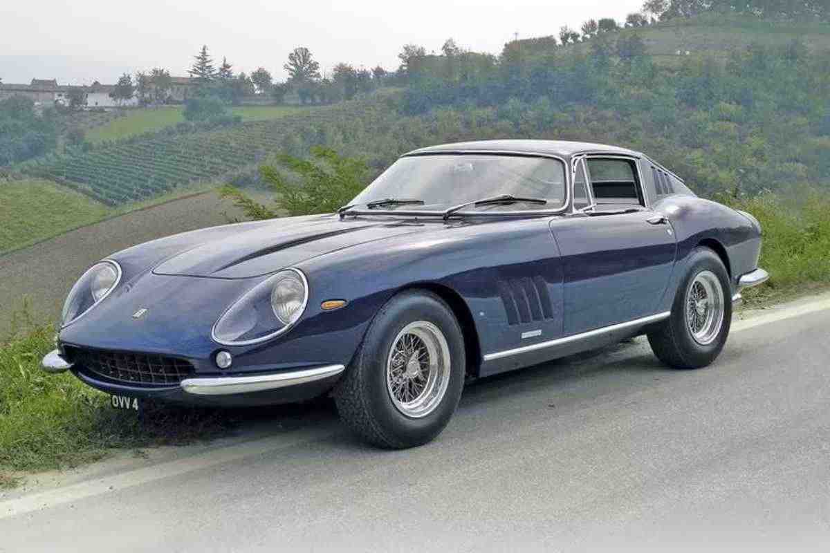 Ferrari 275 GTB4
