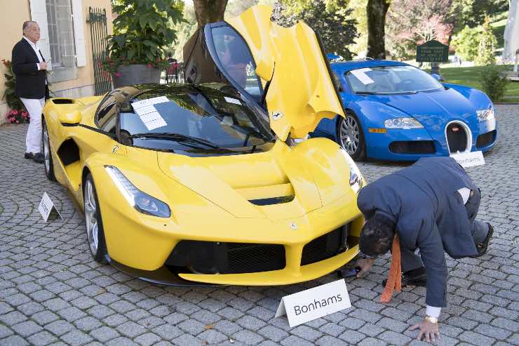 Ferrari LaFerrari storia folle