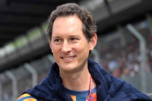 John Elkann regalo alla Juventus