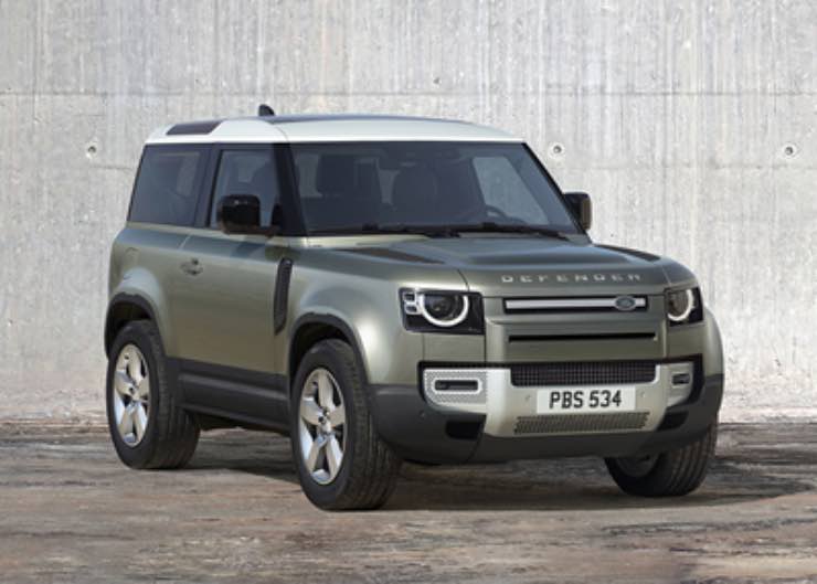 Land Rover Defender in arrivo la baby