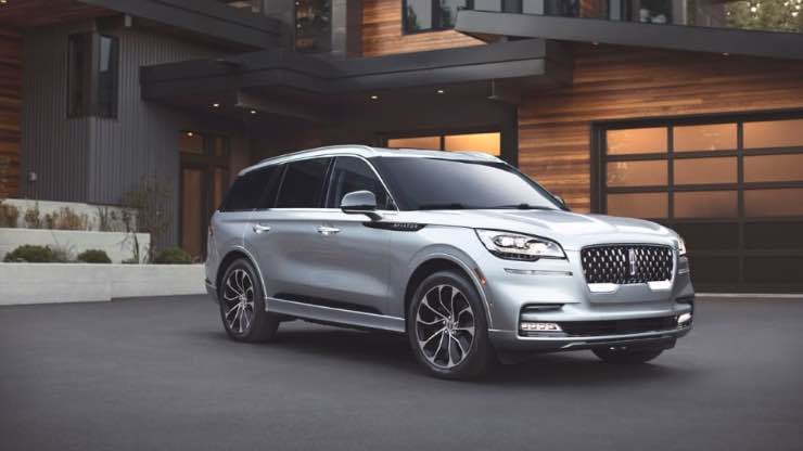 Lincoln Aviator guai ai bulloni