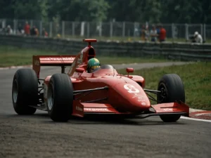 Formula Italia: Il Dominio Rosso del Made in Italy nella Storia della F1 secondo Umberto Zapelloni
